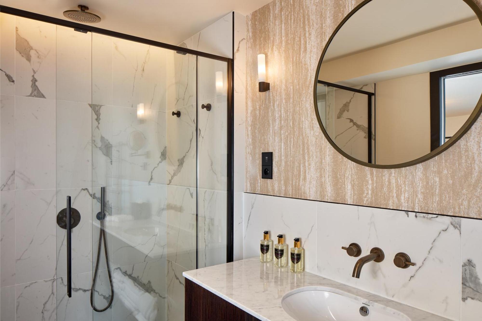 Maison Cassandre 4* Parijs